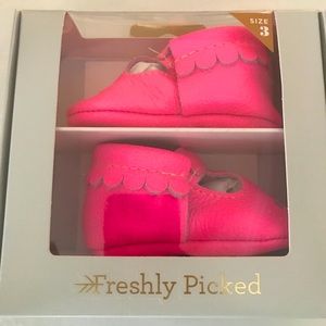 NIB Freshly Picked neon pink Mary Jane